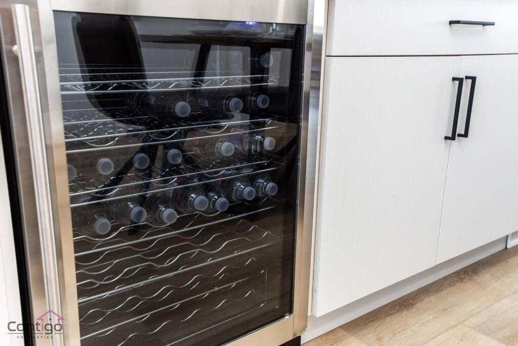 Urban Zen, Aircon, King Bed, 10 Min Wem & Dt! * Edmonton